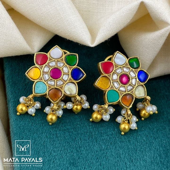 Colour Kundan Stud
