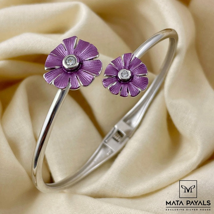 Impressive Silver Kada