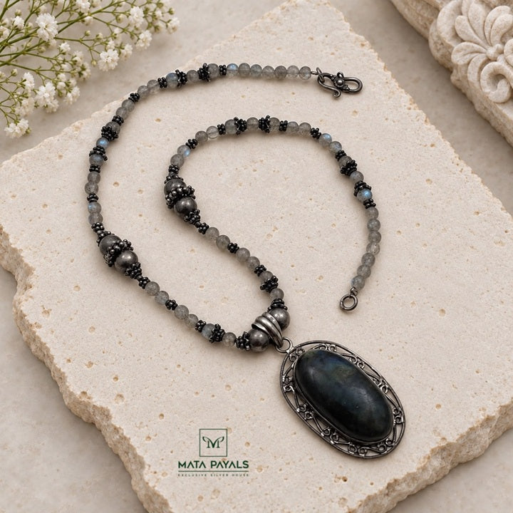 Fabulous Beads Necklace