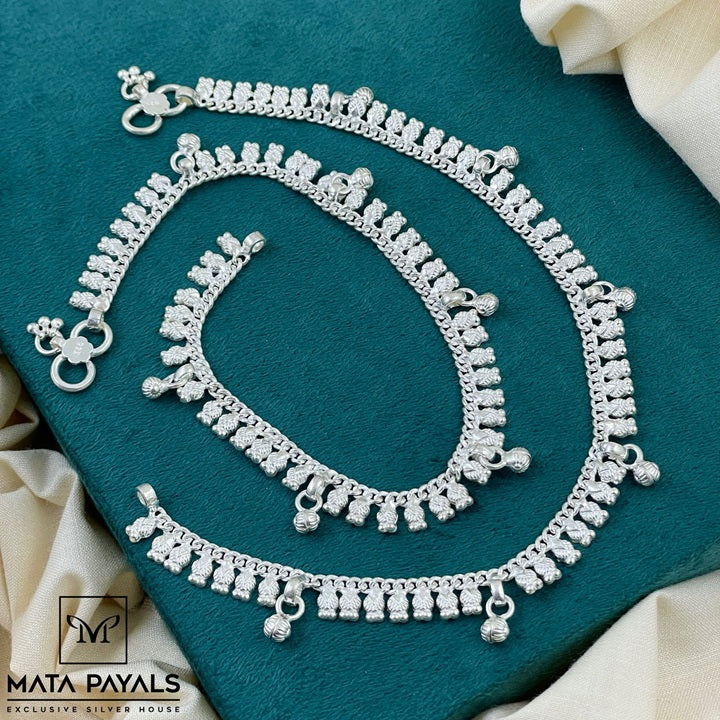 Gorgeous Silver Anklet
