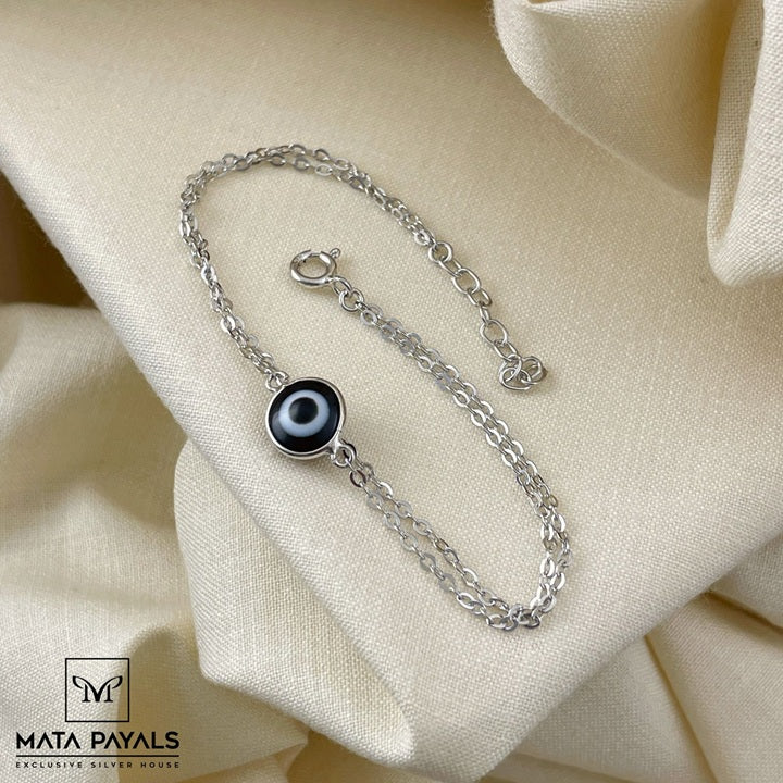 Simple Evil Eye Bracelet