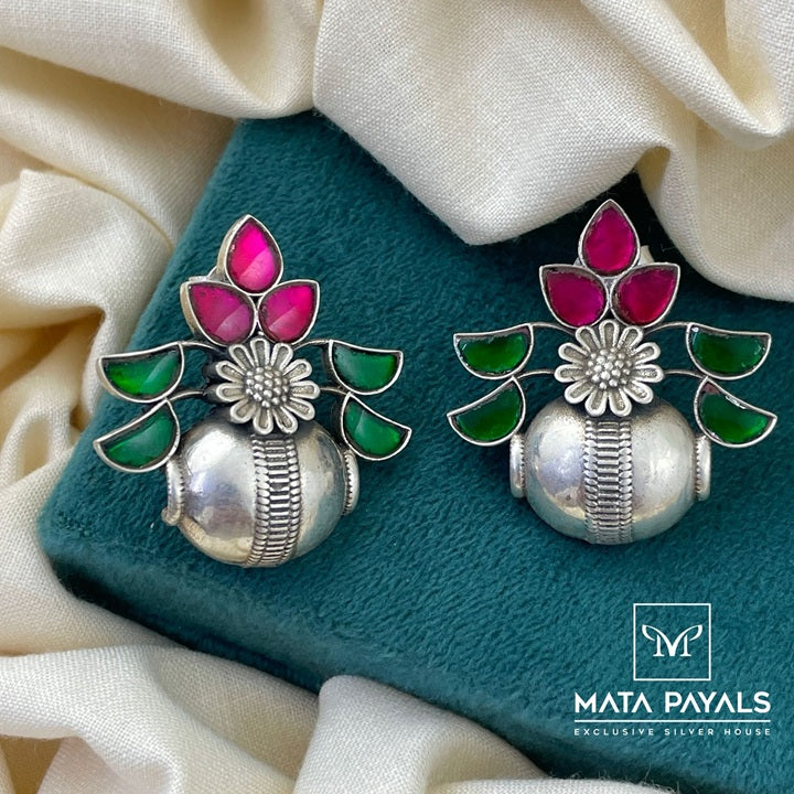 Special Oxidised Kundan Stud