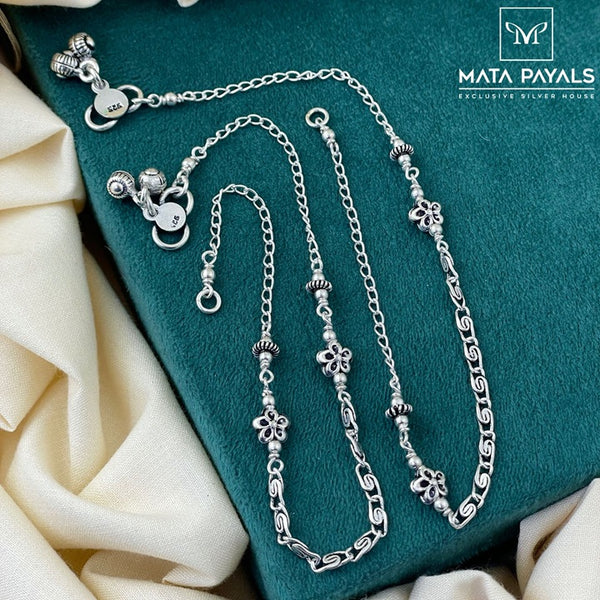 Elegant Silver Anklet