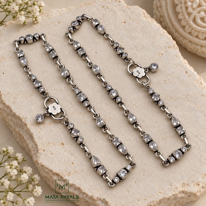 Amazing White Stone Payal