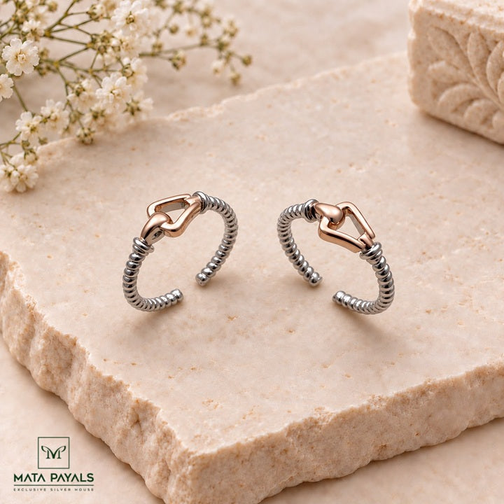 Elegant Silver Toe Ring