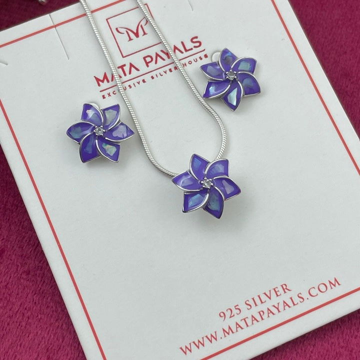 Elegant Violet Floral Pendant Set