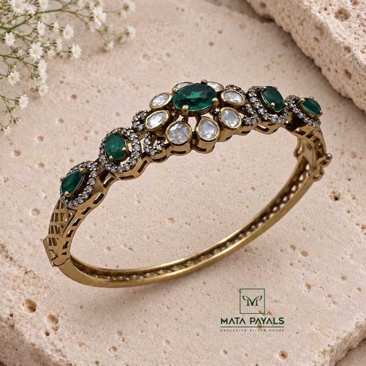 Beautifully Crafted Moissanite Kada