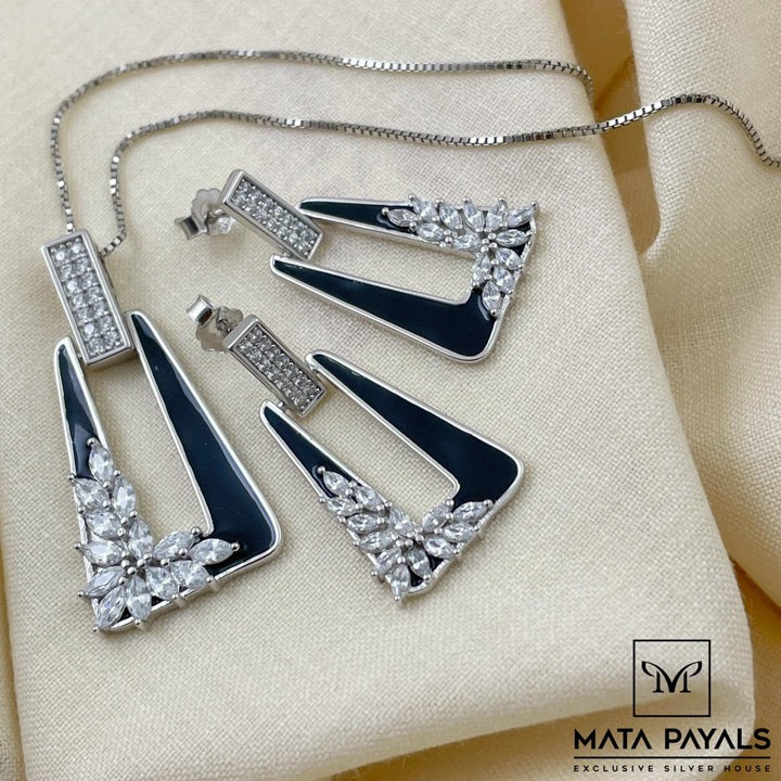Black Enamel Pendant Set