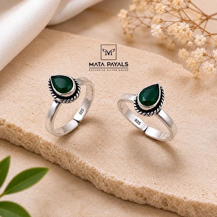 Green Tilak Toe Ring