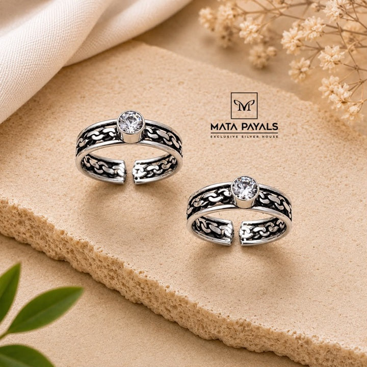 White Band Toe Ring