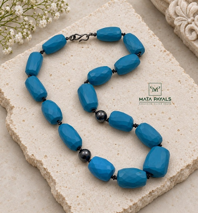 Turquoise Bedas Necklace