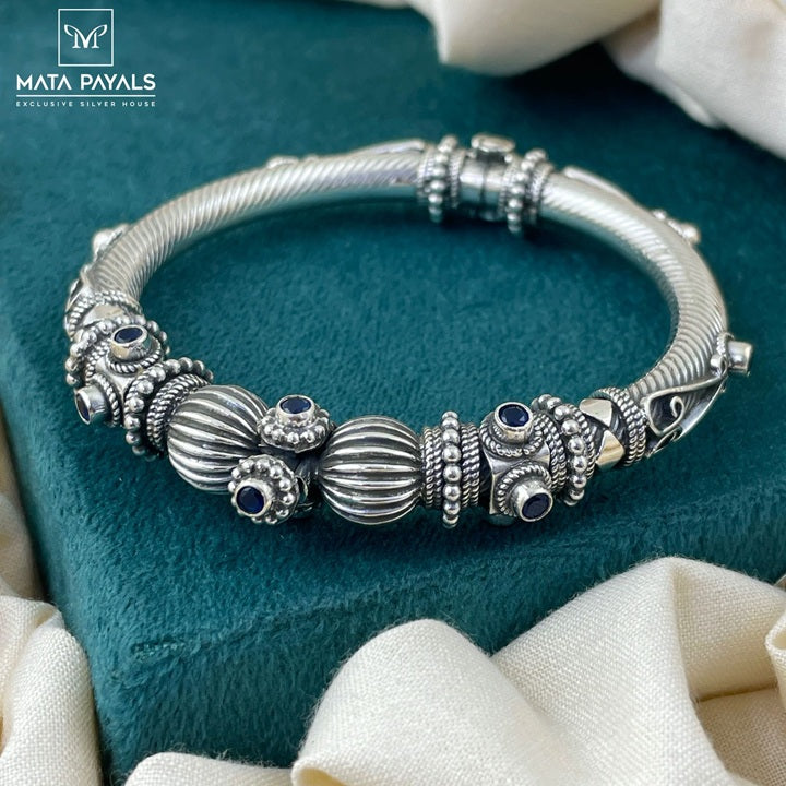 Heritage Oxidised Kada
