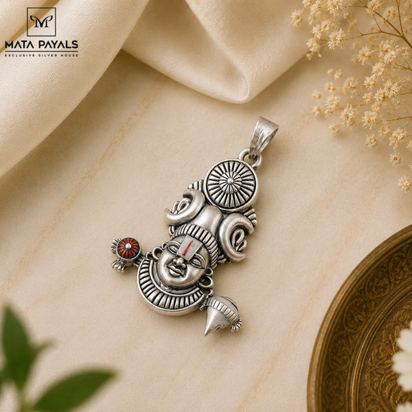 Elegant Silver Venki Pendant