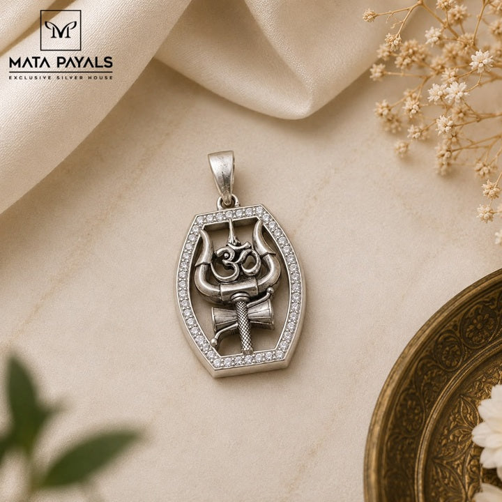 Om Pendant