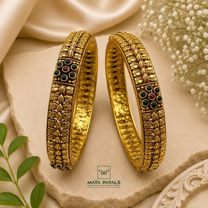Impressive Gold Polish Bangle