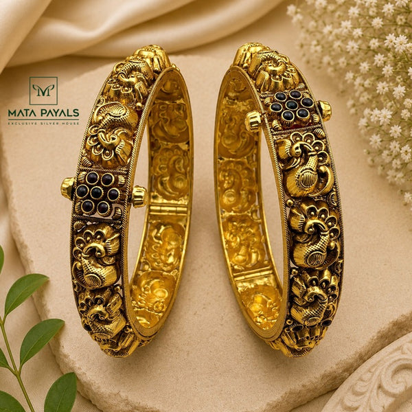 Gorgeous Mayura Bangle