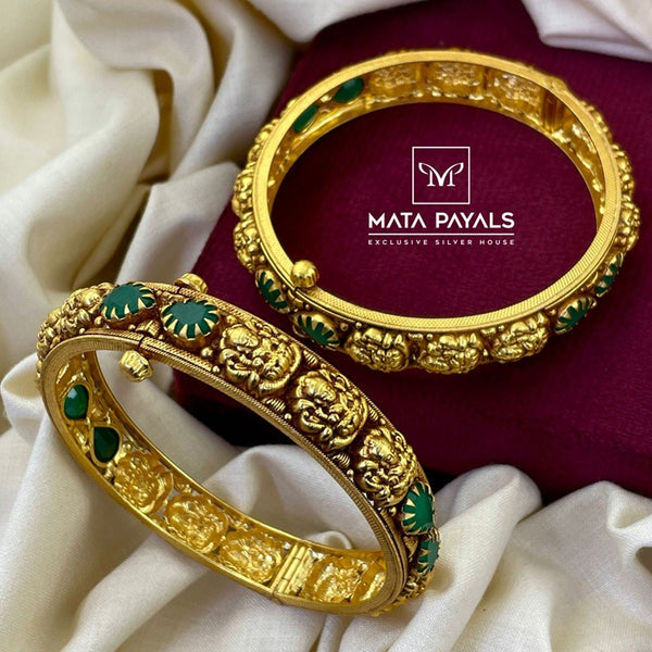 Unique Gold Polish Bangle