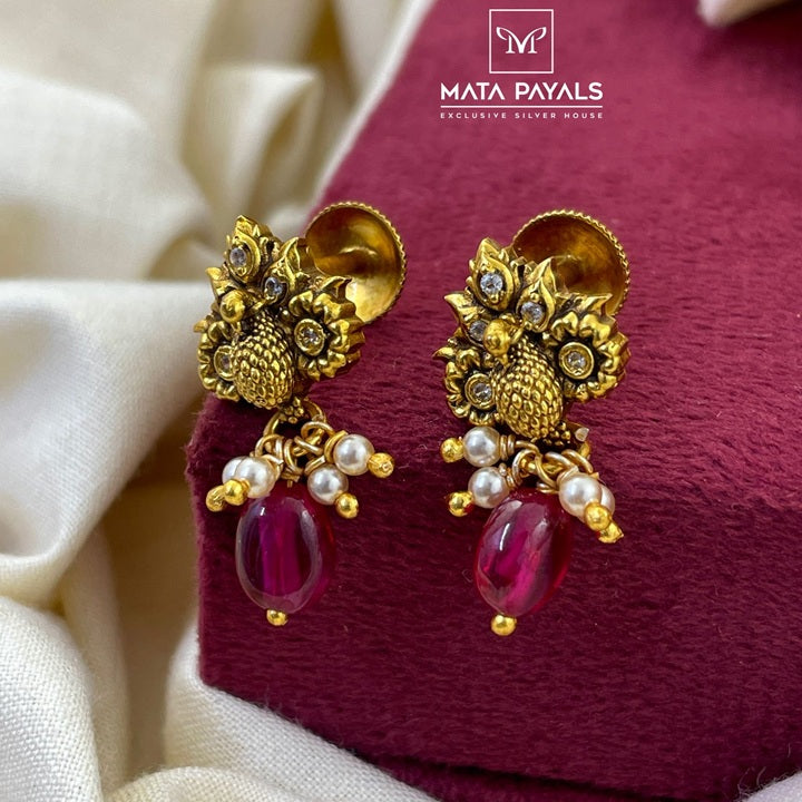 Gold Polish Mayura Stud