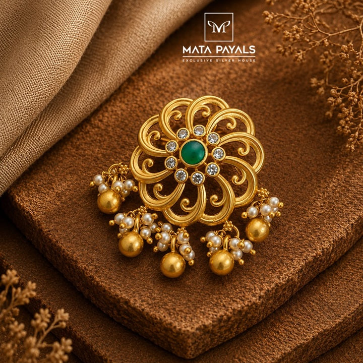 Classy Green Pendant