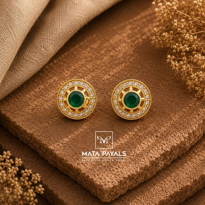 Beautiful Cut Stone Stud