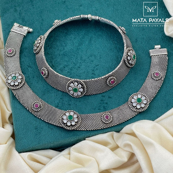Floweret Striking Silver Anklet
