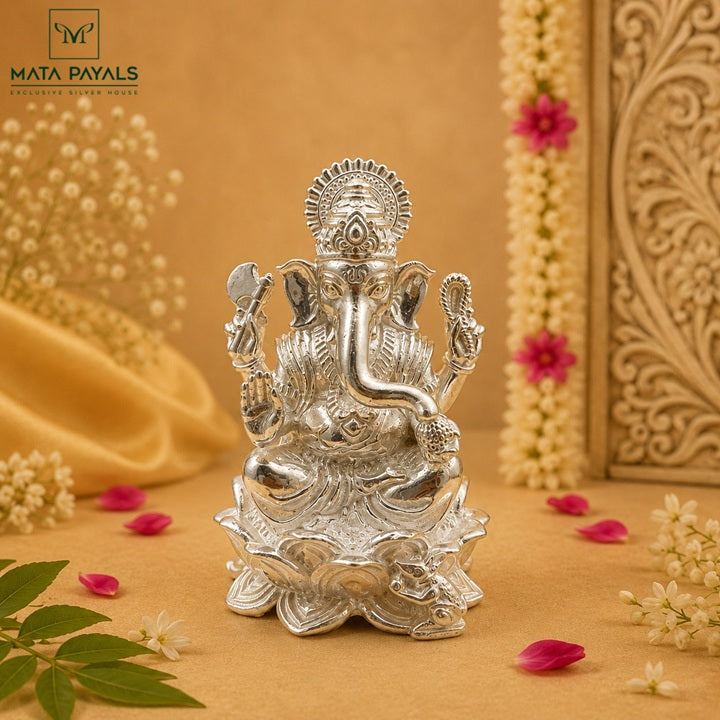 Plain Ganesha Idol