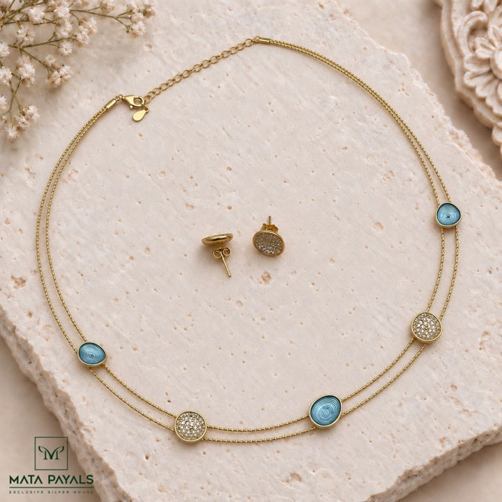 Extraordinary Gold Polish Necklace