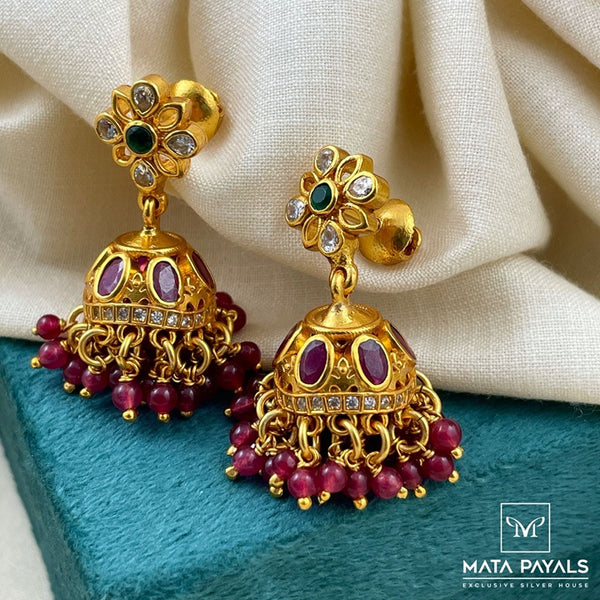 Cute Cut Stone Jumka