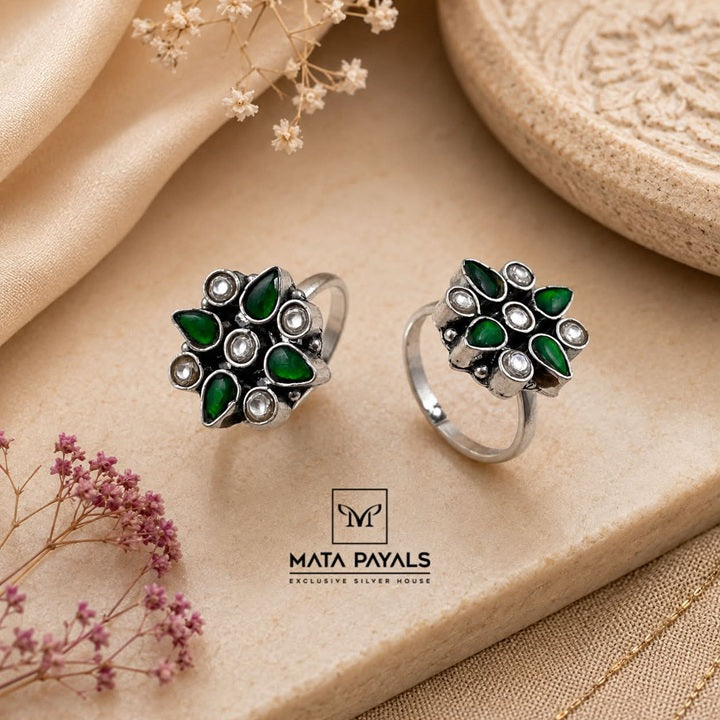 Kundan Green Toe Ring