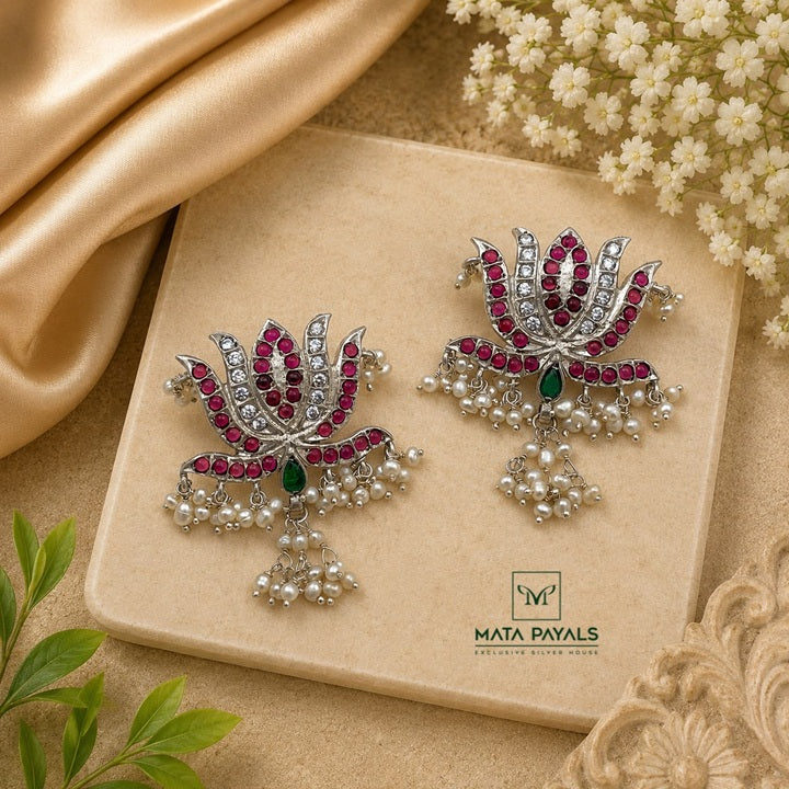 Oxidised Lotus Stud
