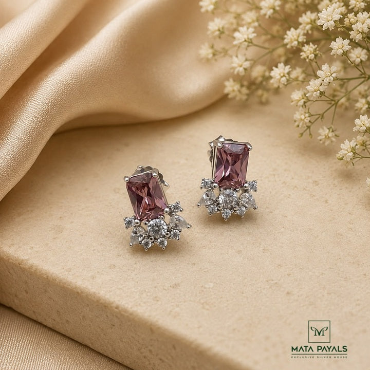 Simple Zircon Stud