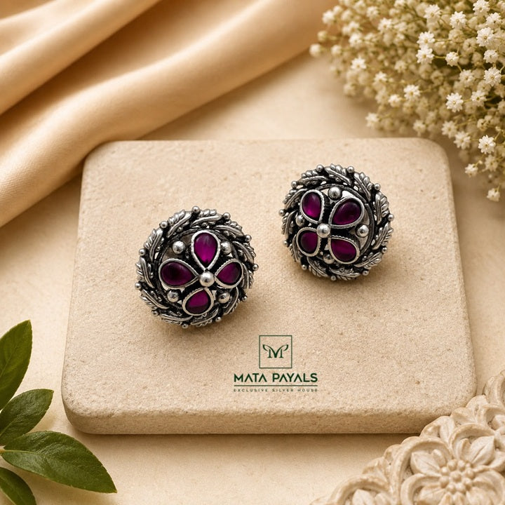 Pretty Oxidised Stud