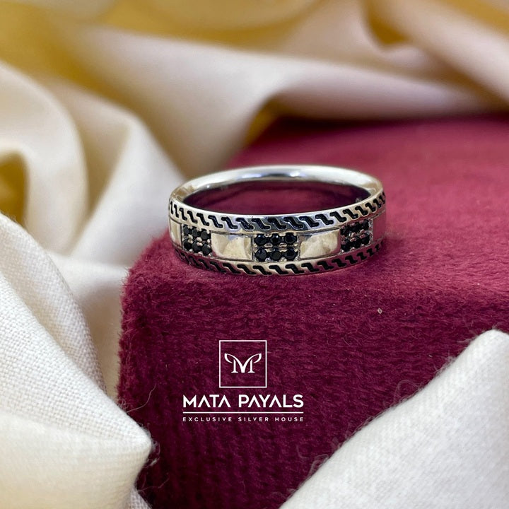 Sensible Oxidised Ring