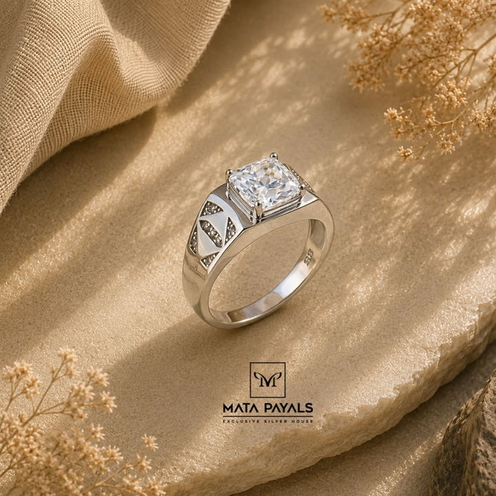 Fabulous Men's Finger Ring