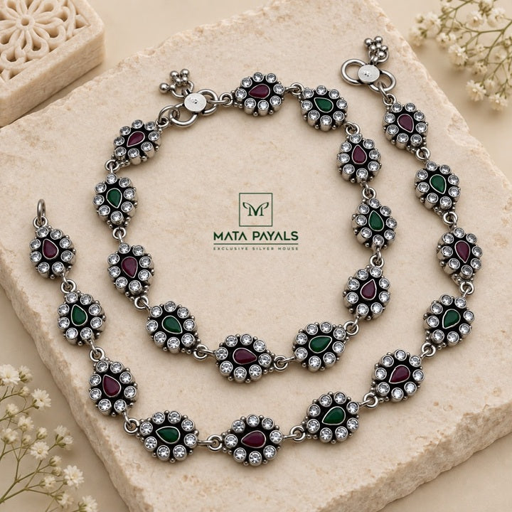 Elegant Cut Stone Anklet