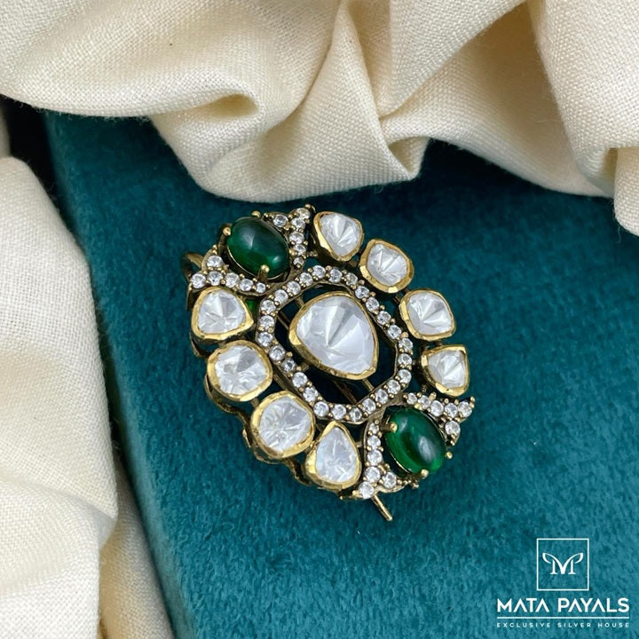 Mesmerizing Moissanite Jade bille