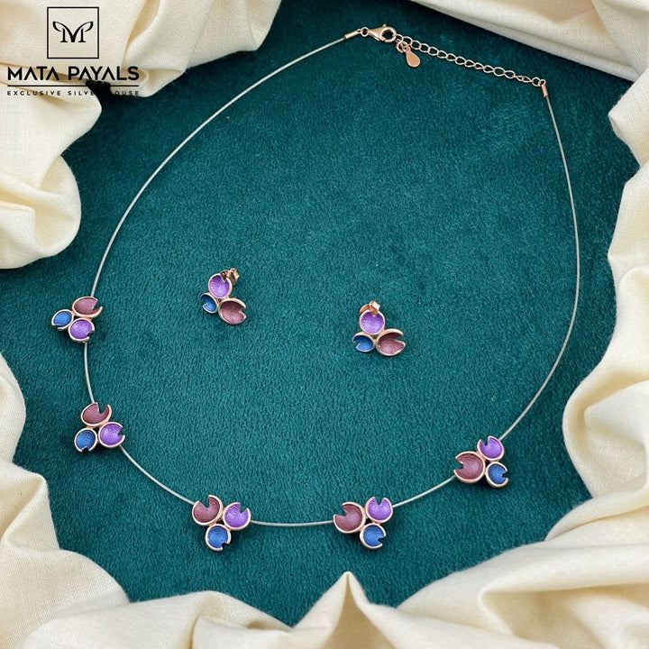 Mesmerizing Enamel Necklace