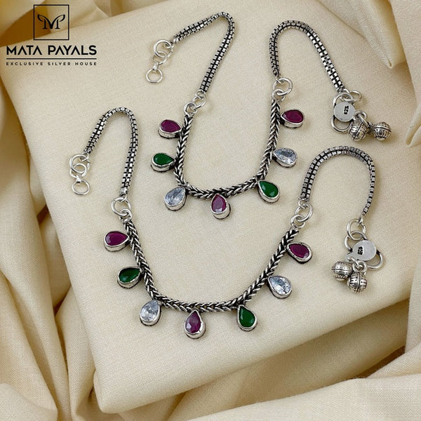 Ethnical Cut Stone Anklet