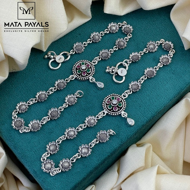 Impressive Cut Stone Anklet