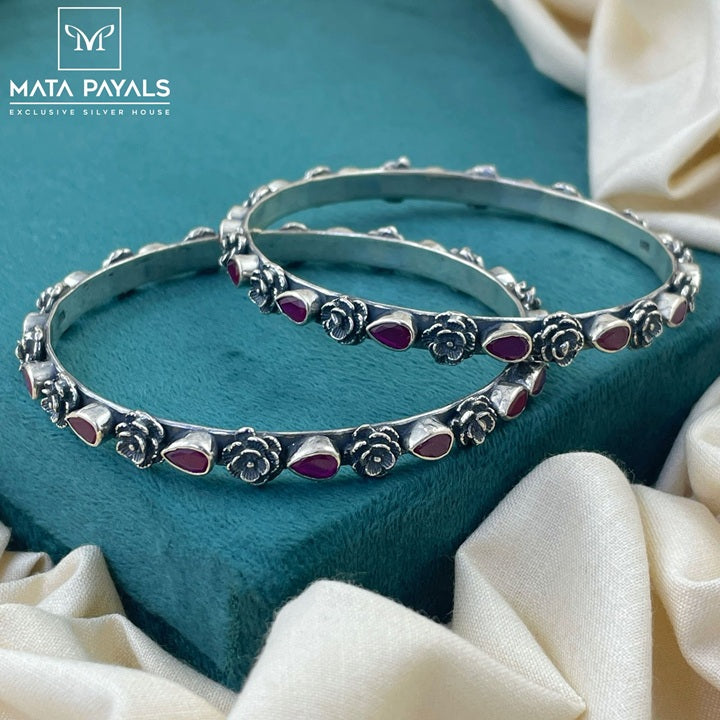 Red Rose Bangle