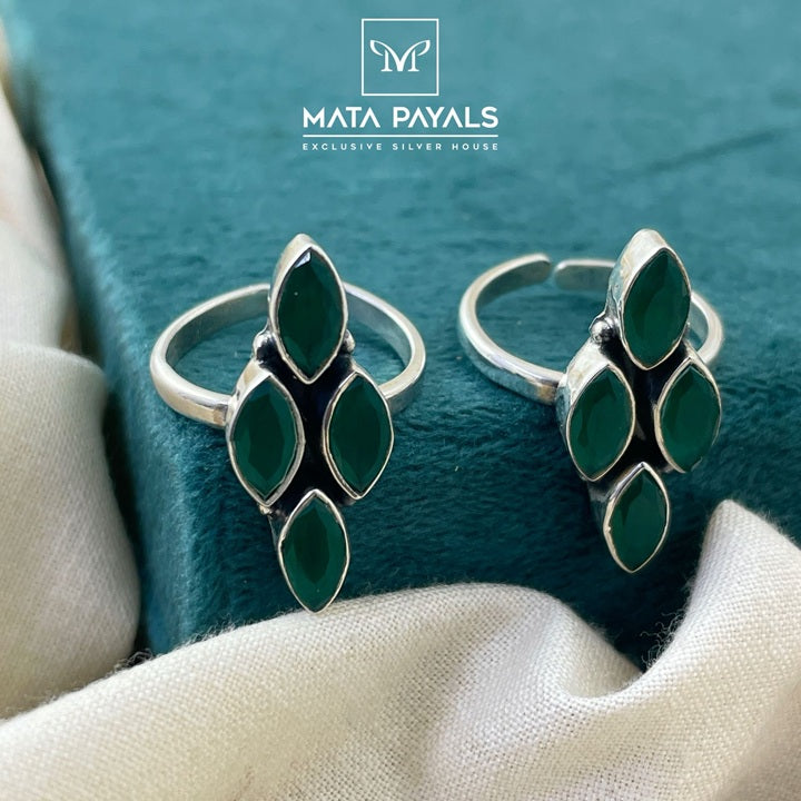 Green Cut Stone Toe Ring