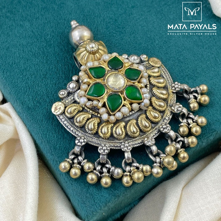 Kundan Floral Dual Tone Pendant