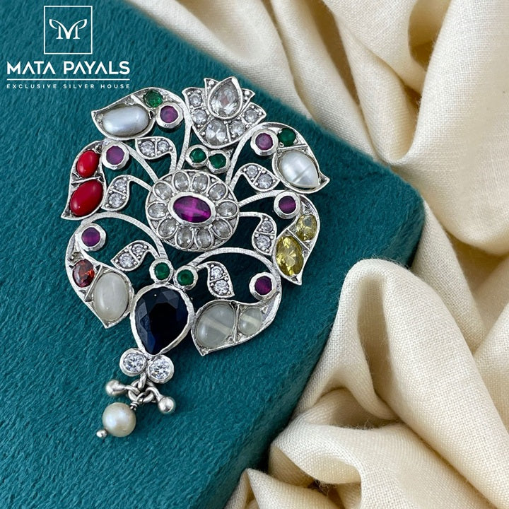 Mesmeric Navarathna Pendant