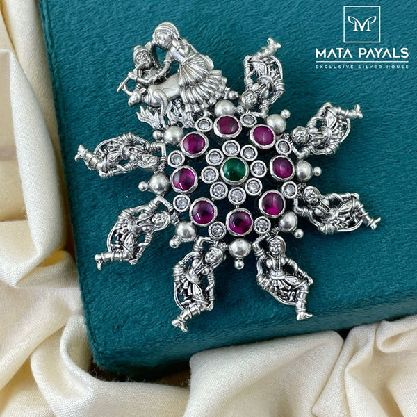 Ethnical Radha Krishna Pendant