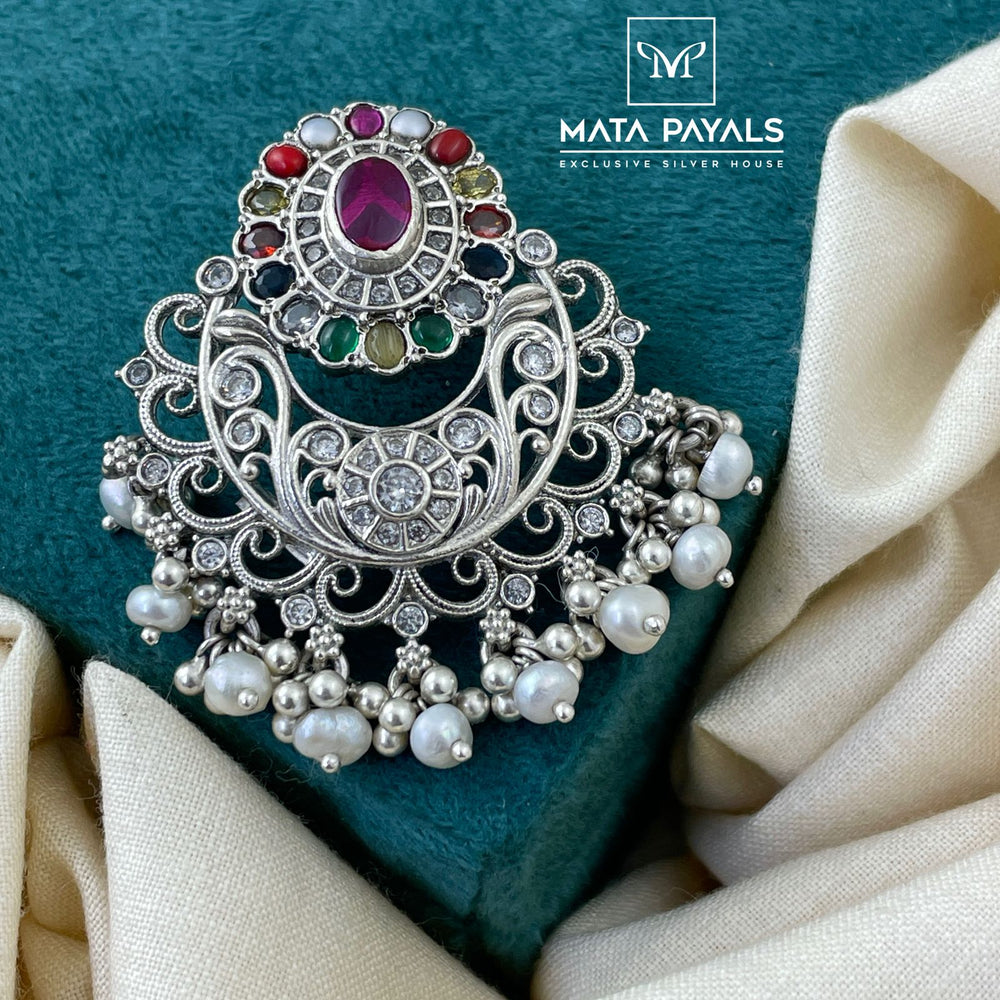 Simple Navarathna Pendant