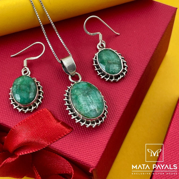 Oxidised Jade Pendant Set