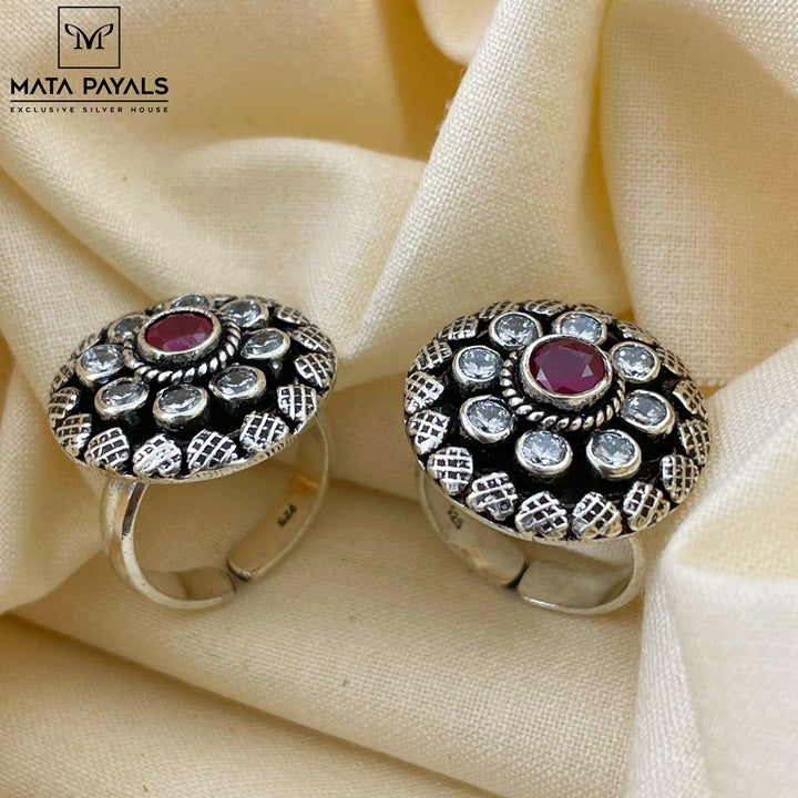 Floweret Oxidised Toe Ring