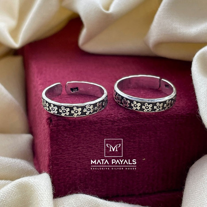 Floral Band Toe Ring