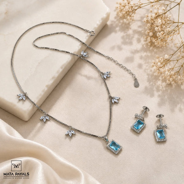 Dazzling Zircon Pendant Set