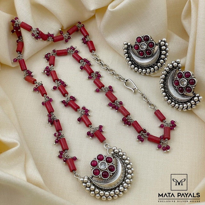 Attractive Kemp Pendant Chain